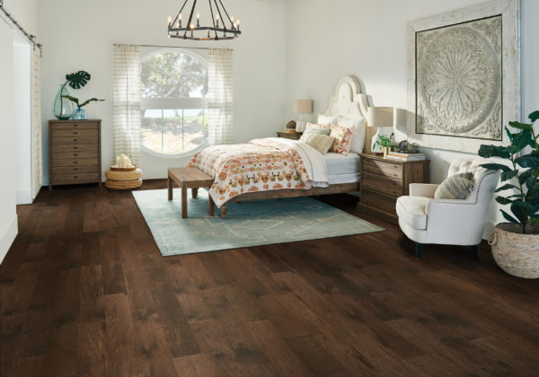 HydroBlock Classic Tone Engineered Hardwood Room Scene