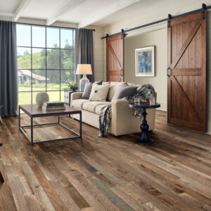 Barnwood Living Monroe Solid Hardwood Room Scene