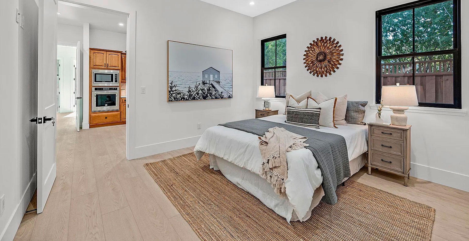 Home Slider - Slide 03